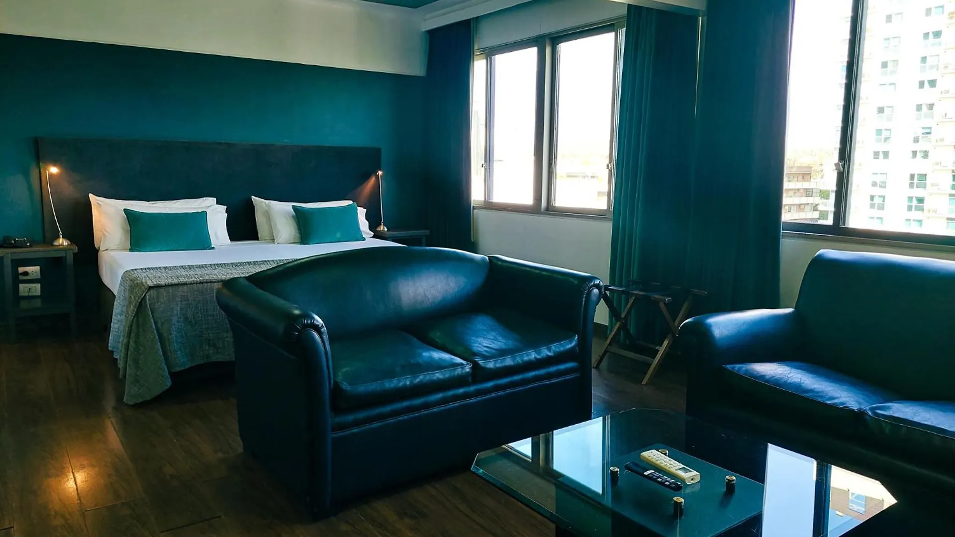 Hotel Raices Aconcagua Μεντόζα 4*,